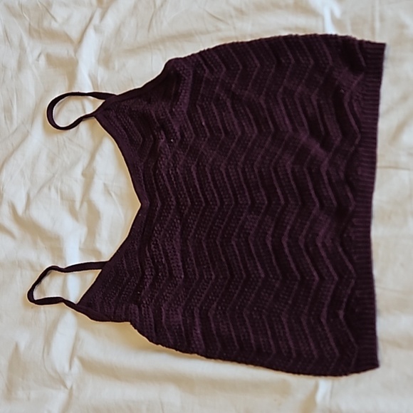 🩴Kendall & Kylie Burgundy Croped Tank Top Size M - Picture 1 of 6